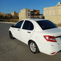 ساینا پلاس|خودرو سواری و وانت|لنجان, |دیوار