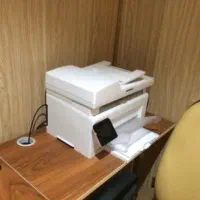 تعدادی پرینتر و عابربانک مربوط به دفتر پیشخوان|پرینتر، اسکنر، کپی، فکس|رودسر, |دیوار