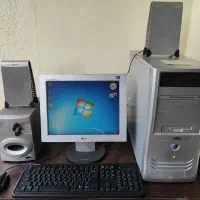 کامپیوتر ۵۰۰۰ رم ۴ ddr2 هارد ۱۶۰ گرافیک ۱