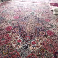 فرش کارکرده 12متری هرکدام بفروش می‌رسد
