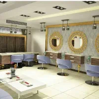تجهیزات آرایشگاهی|آرایشگاه و سالن‌های زیبایی|تبریز, |دیوار