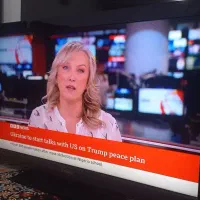 تلویزیون الیدی سونی۴۲|تلویزیون و پروژکتور|بروجرد, |دیوار