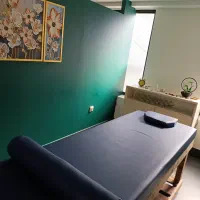 خدمات ماساژ درمانی و بادکش|خدمات آرایشگری و زیبایی|تهران, علم و صنعت|دیوار