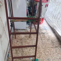 چهار پایه اهنی بسیار محکم|صندلی و نیمکت|خرمآباد, |دیوار