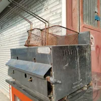 یخچال وسرخ کن و مرغ خوردکن|فروشگاه و مغازه|رشت, پیرکلاچای|دیوار