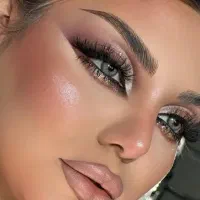 میکاپ وشنیون|خدمات آرایشگری و زیبایی|خرم‌آباد, |دیوار