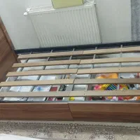 تخت تک نفره