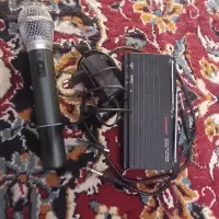 میکروفون بی سیم سیکاکو