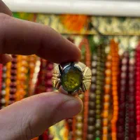 انگشتر نقره زبرجد معدنی اصل