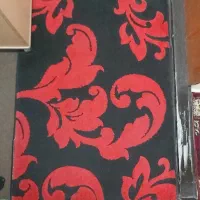 تعدادی فرش بفروش میرسد