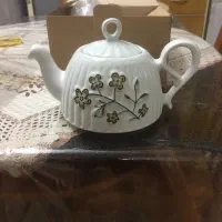 قوری چینی نووسالم