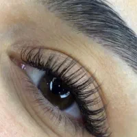 اکستنشن وکاشت مژه موقت