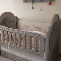 تخت کودک وکیوم لمسه دار  کشودار|تخت و صندلی بچه|تهران, شاهین|دیوار