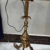 میز برنجی