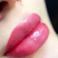 نیازمند تعداد مدل برای فیبروزابرو شیدینگ لب خط چشم