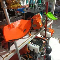 علفزن دوشی وپشتی.چاله زن موتوری سمپاش موتوری|ماشین‌آلات صنعتی|بندرعباس, |دیوار