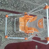 تاب کودک و صندلی