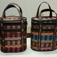 زیر اندازوغیره وسایل دارم برایه فروش|فرش|بندر دیر, |دیوار