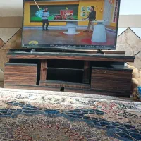 میز تلویزیون استفاده شده ولی تمیز تمیزه تخفیف جزیی|میز تلویزیون|اهواز, کوی آغاجاری|دیوار