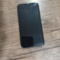 آیفون ۱۱ نورمال