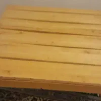 کرسی چوبی سالم مربعی ۱متردر۱مترکوچک وکم جاگیر|بخاری، هیتر، شومینه|سنندج, |دیوار