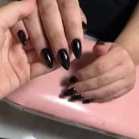 مدل برای خدمات ناخن فقط هزینه متریال|خدمات آرایشگری و زیبایی|شاهینشهر, خانه کارگر|دیوار