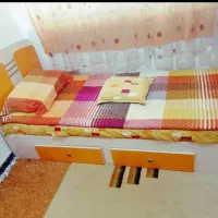 تخت خواب نوجوان و کمد و تشک