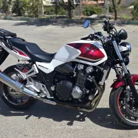 موتور سنگین cb1300