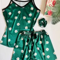 لباس زیر زنانه