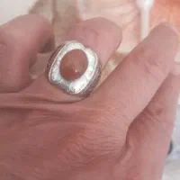 انگشتر در حسینی اصل و در نجف بسیار شفاف