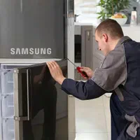 تعمیرات تخصصی انواع یخچال و فریزر(سیار)