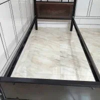 تخت انفره فرفوژه|تخت و سرویس خواب|اصفهان, خواجو|دیوار