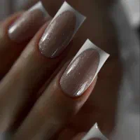 تخفیف ویژه کاشت ناخن