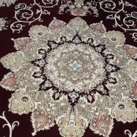 فرش زرشکی دوعدد هم رنگ نو نو استفاده نشده