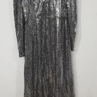 لباس مجلسی|لباس|مشهد, کوشش|دیوار