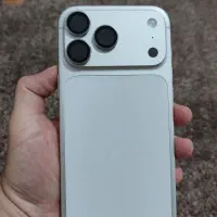 آیفون 17پرومکس سیلور