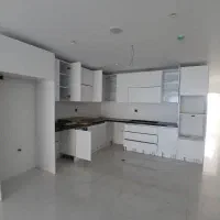 ایزدشهر-آپارتمان-ساحلی-6طبقه-مدرن-نوساز-سندتک-برگ