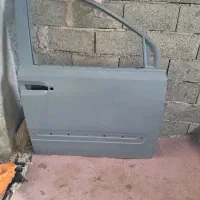 درب خودرو کیا کارنیوال