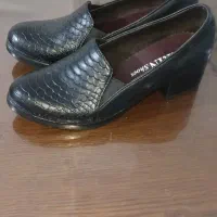 کفش طبی زنانه مشکی