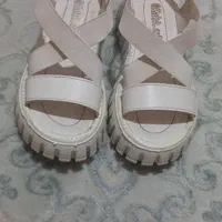 کفش تابستونی