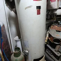 آبگرمکن ایستاده هانزاد