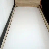 تخت چوبی تک نفره