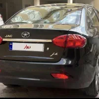 جک j4 اتومات مشکی 1404