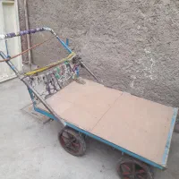 گاری چهارچرخ