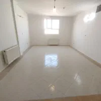 آپارتمان شیک ، تخلیه ، بازسازی شده