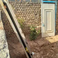 در حیاط|مصالح و تجهیزات ساختمان|خمین, |دیوار