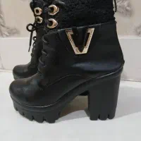 پوتین زنانه