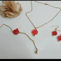 نیم ست یلدایی|بدلیجات|کاشان, کوچه باسکول|دیوار