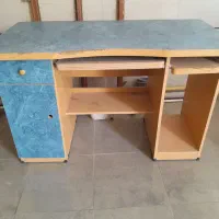 میز کامپیوتر