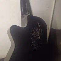 گیتار دیاموند|گیتار، بیس، امپلیفایر|شیراز, پانصد دستگاه ارتش|دیوار